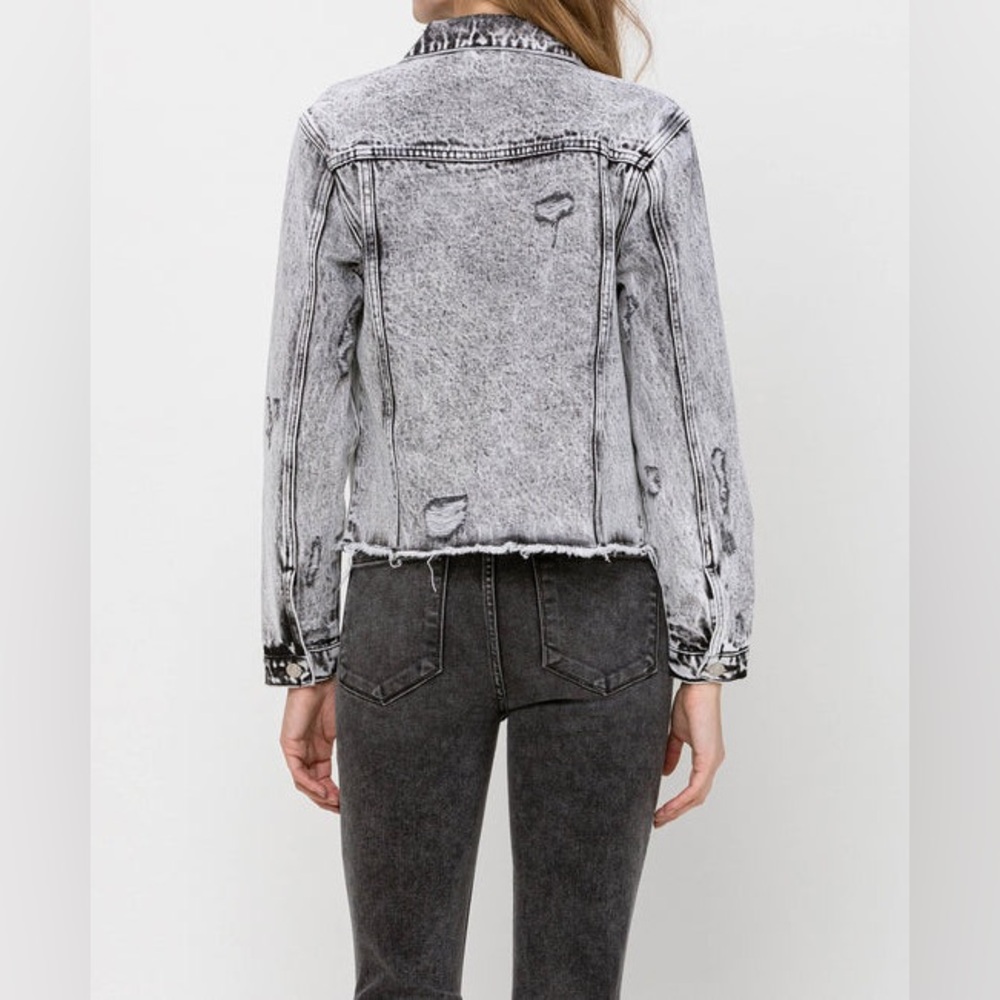 Vervet NWT Classic Washed Black Denim Jacket - Size Large - Picture 3 of 10